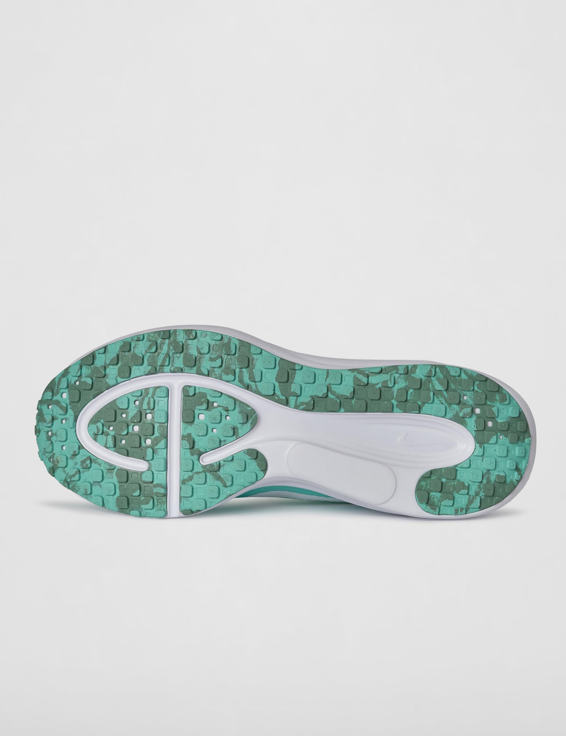 Nike Revolution 8 Running Shoes - Image 3