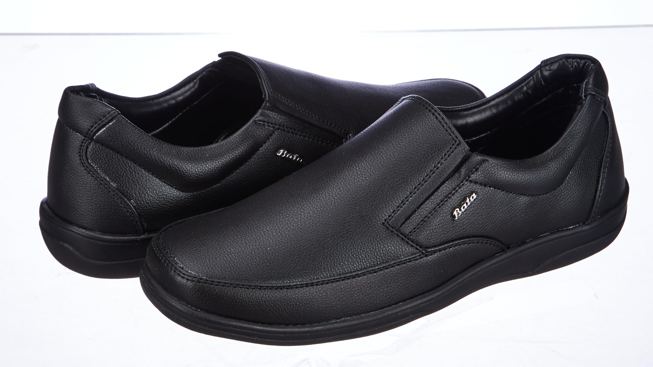 Bata Men's Slip-on Loafer - Black - Image 2