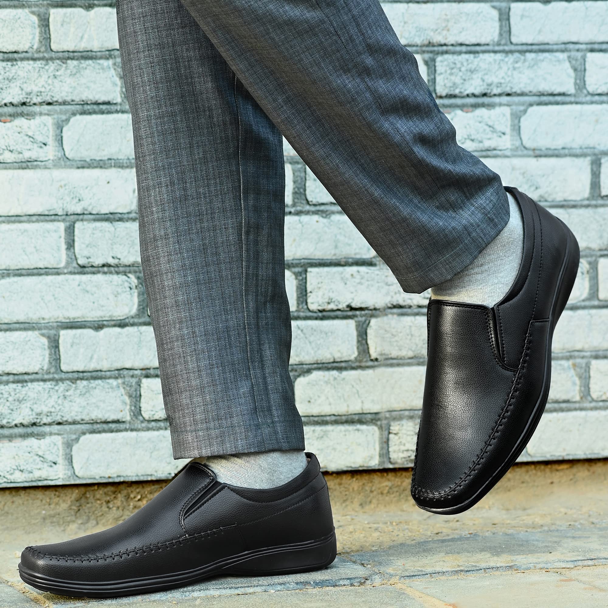 Centrino Men's Black Formal Shoes - Image 2