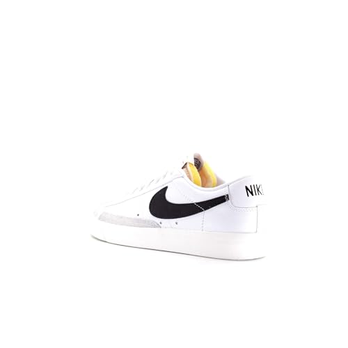 Nike Men Lace Up Sneakers - Image 4