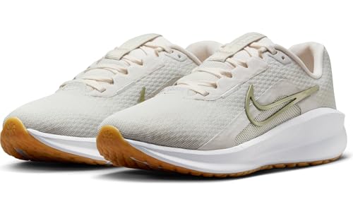 NIKE Womens Downshifter Running Shoes - Image 3