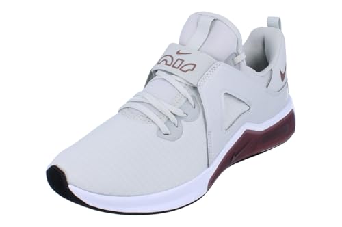 NIKE Women's Training Shoe - Image 2