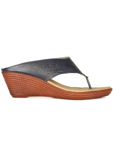 Bata Women's Wedge Heel Sandal - Image 3