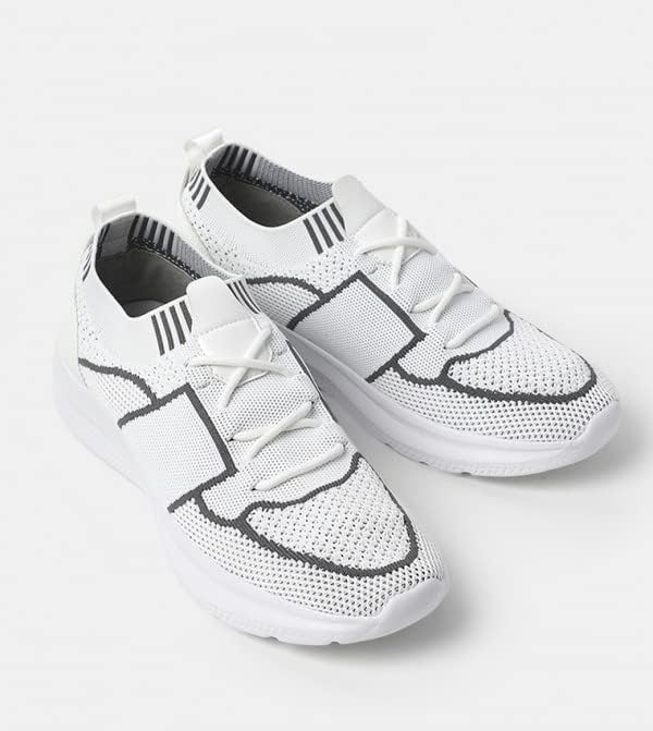 ATHLETIQ Men's Color Blocked Low Top Sneakers - Image 4