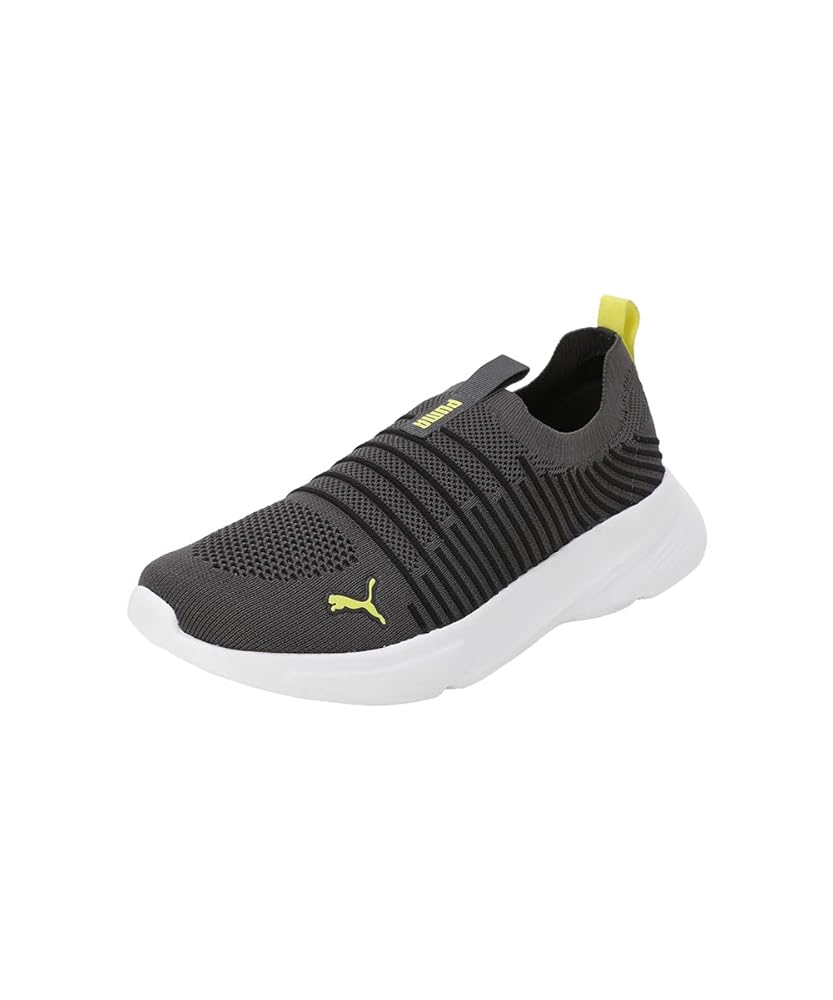 Puma Men Flyer Runner Engineer Knit Running Shoe - Image 4
